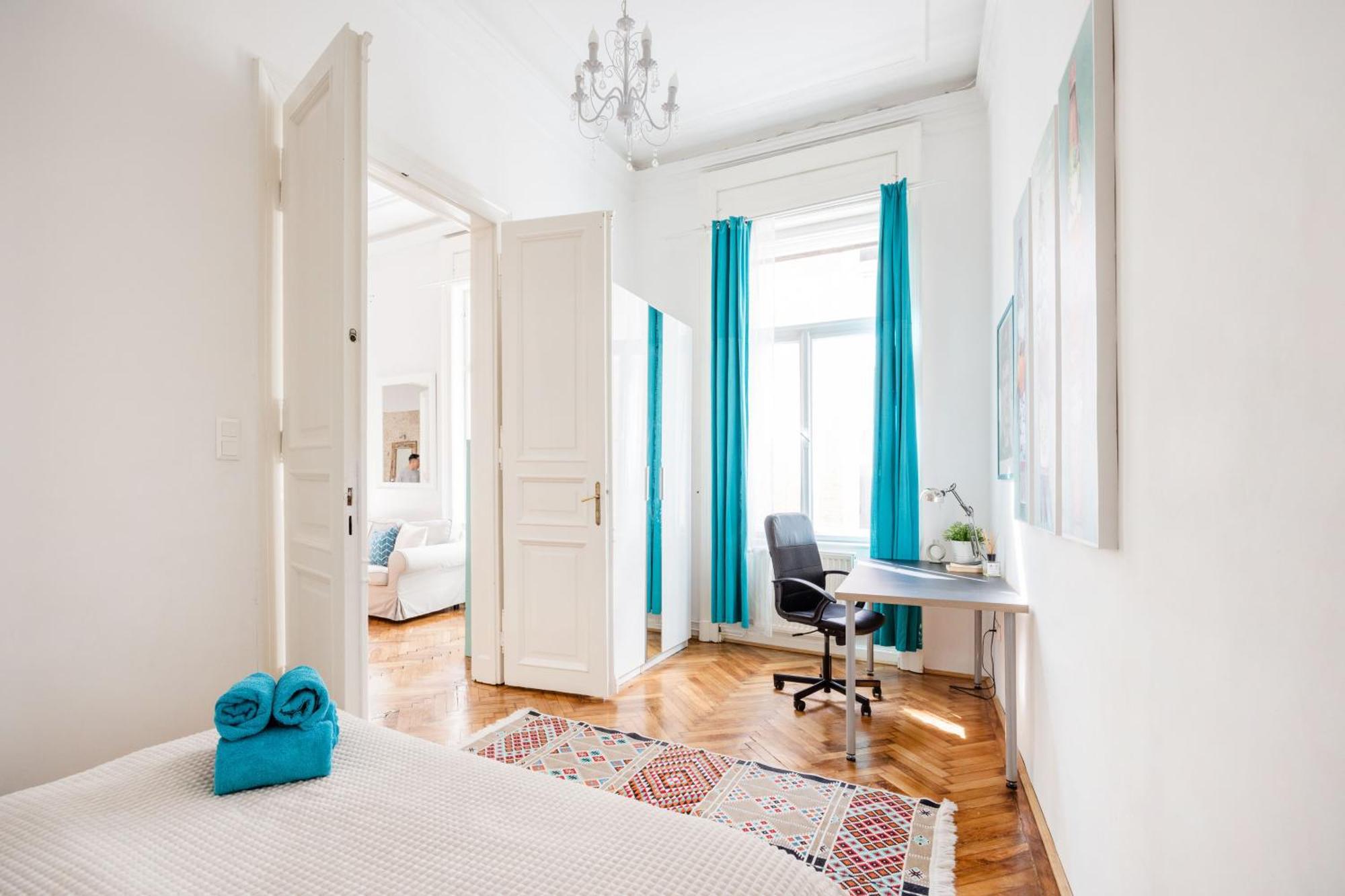 Wellness Retreat With Sauna & Jacuzzi - 1 Min To Opera Budapest Exterior foto