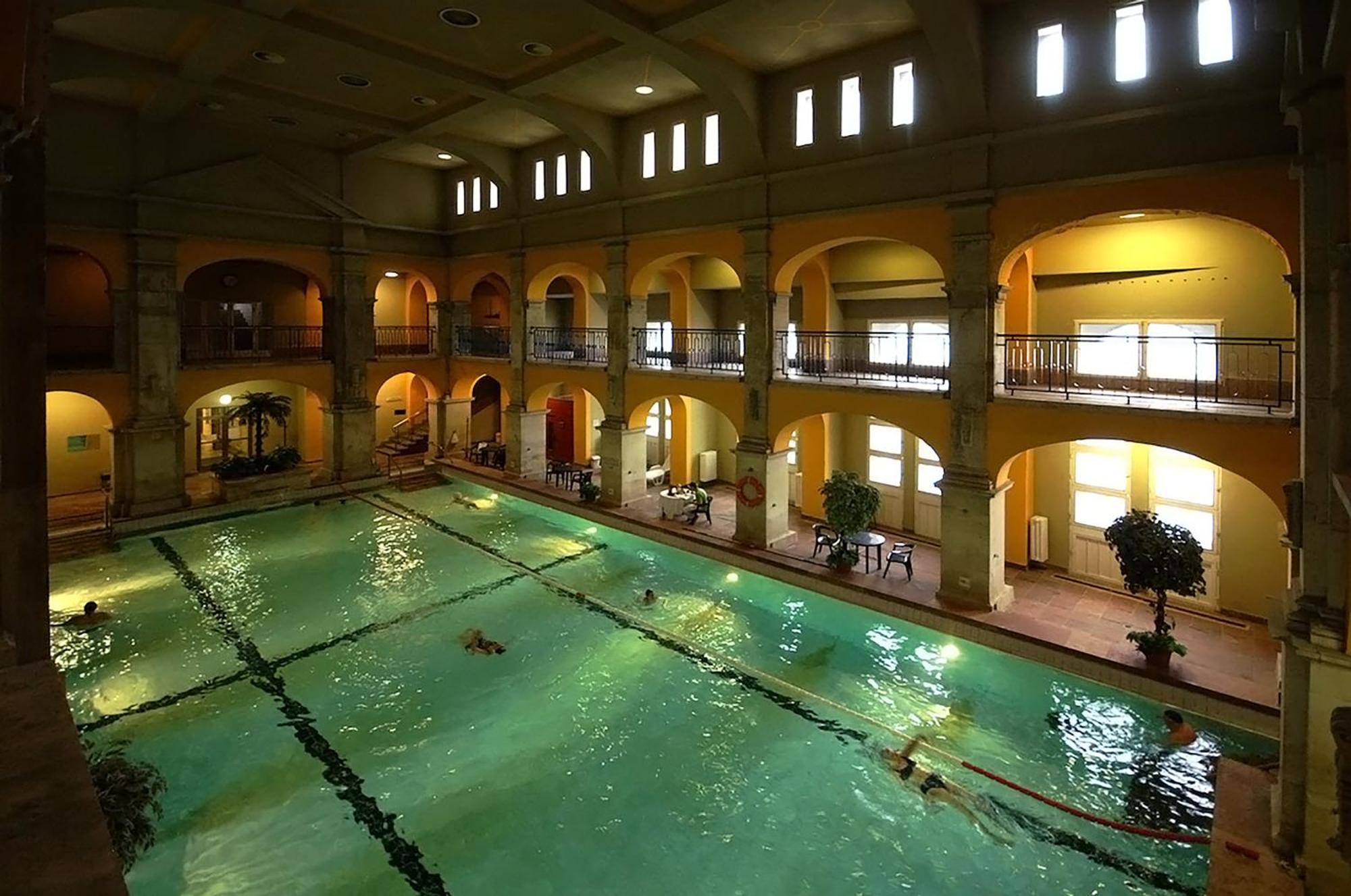 Wellness Retreat With Sauna & Jacuzzi - 1 Min To Opera Budapest Exterior foto
